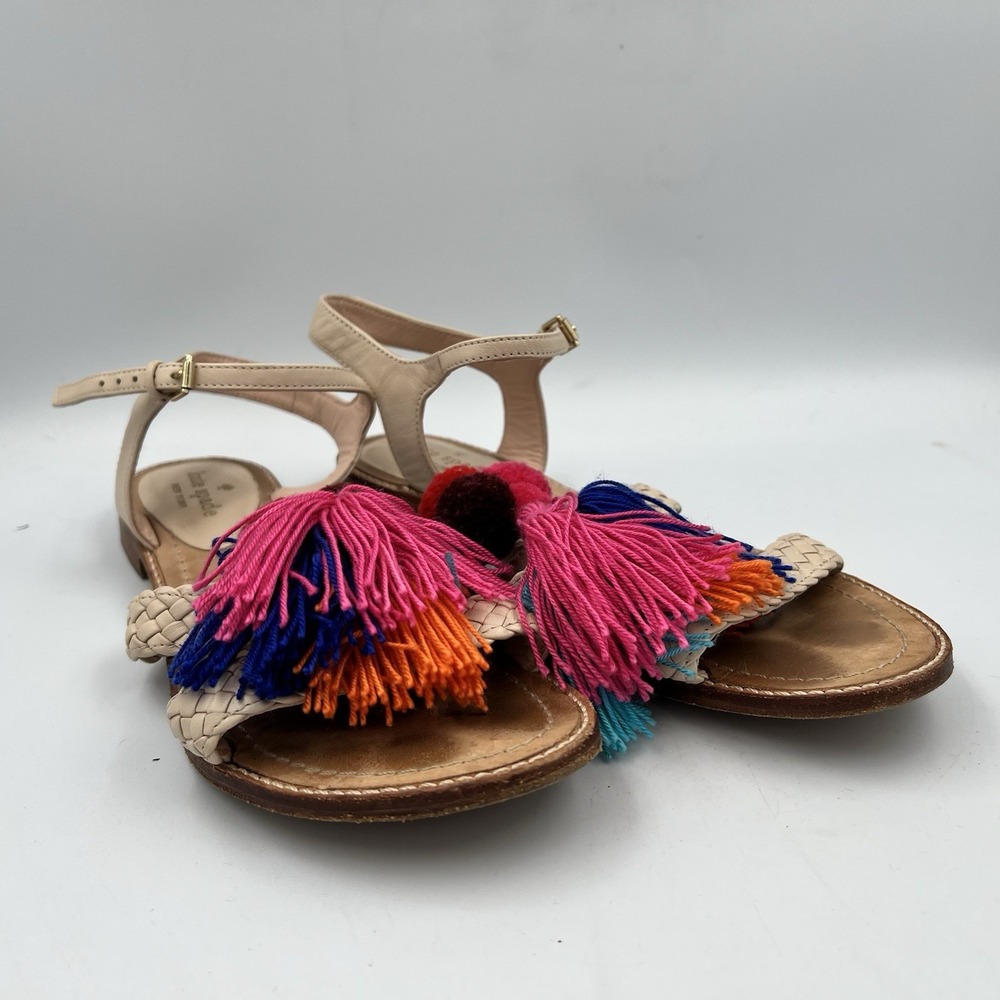 Kate Spade Sunset Flat Sandals Pom Pom Tassel Boho W 7.5 Festival Leather